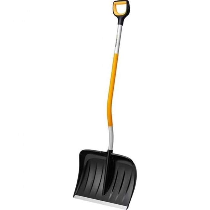 Лопата снеговая FISKARS X-SERIE c изогнутой ручкой 1057186 Лопата снеговая FISKARS X-SERIE c изогнутой ручкой 1057186